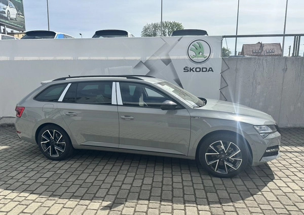 Skoda Superb cena 195000 przebieg: 5, rok produkcji 2024 z Wyśmierzyce małe 67